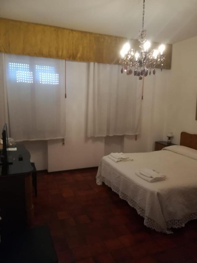 Manu Vintage B&B Cattolica Dış mekan fotoğraf