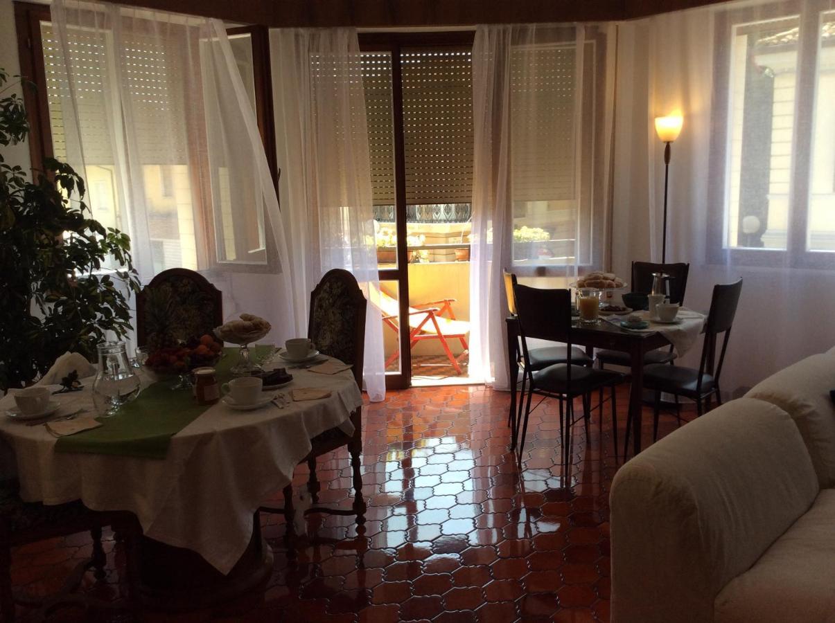 Manu Vintage B&B Cattolica Dış mekan fotoğraf