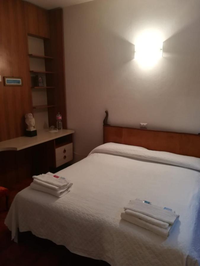 Manu Vintage B&B Cattolica Dış mekan fotoğraf