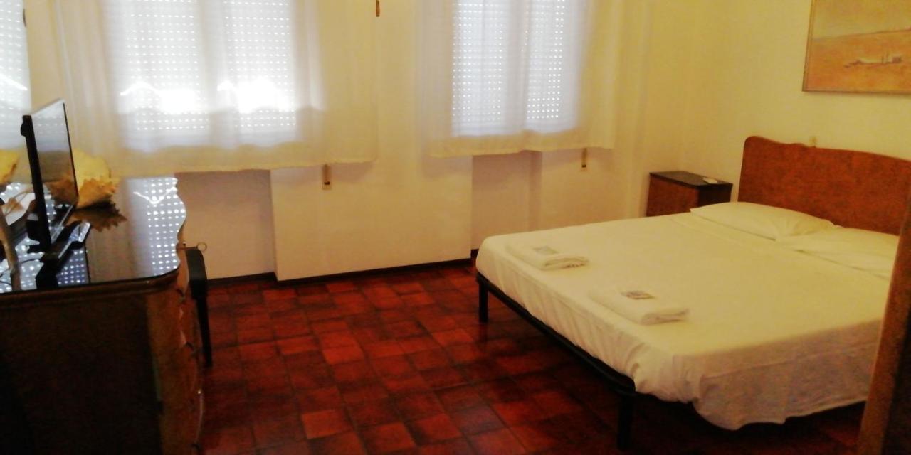 Manu Vintage B&B Cattolica Dış mekan fotoğraf
